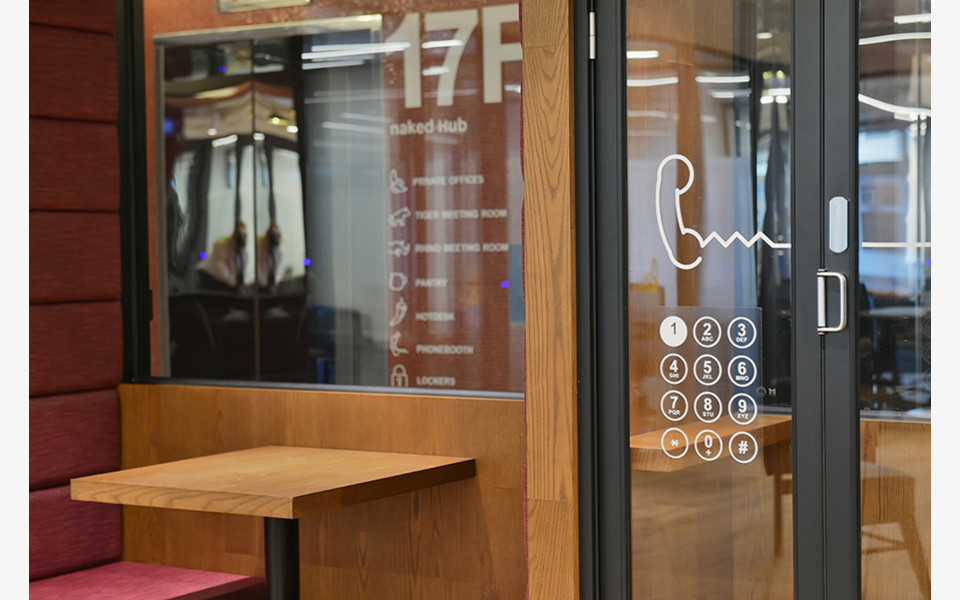 Sheung_Wan_phonebooth